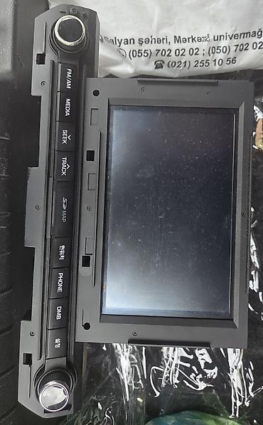 hyundai manitor: Hyundai/Kia orijinal multimedia/naviqasiya başlığı (head unit) Model — 3