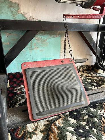 mawin ucun kondisioner: Sənaye tikiş maşını – stolüstü komplekt - Gövdə: ağır metal, mavi — 8