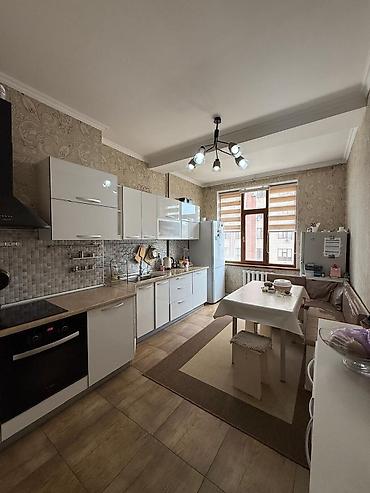 Продажа квартир: 3 комнаты, 103 м² — 24