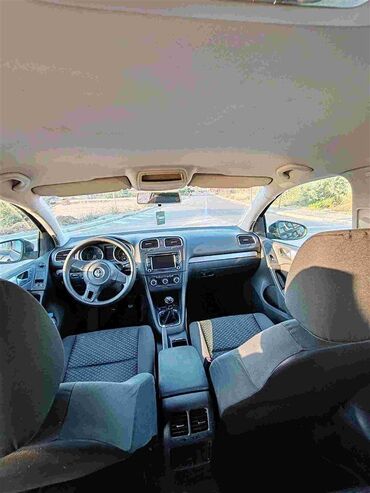 Volkswagen: Volkswagen Golf: 1.4 l. | 2009 έ. Χάτσμπακ — 5