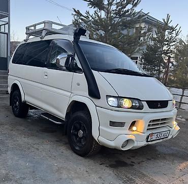 на гелика: Mitsubishi Space Gear: 2002 г., 3 л, Автомат, Минивэн — 7