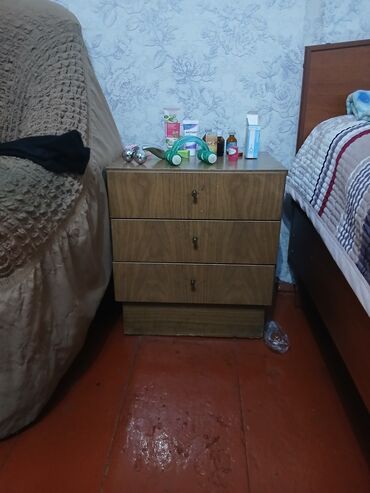 Спальные гарнитуры: Спальный гарнитур, Двуспальная кровать, ДСП, цвет - Коричневый at lalafo.kg — 10 Спальные гарнитуры: Спальный гарнитур, Двуспальная кровать, ДСП, цвет - Коричневый — 10