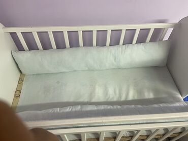 столики для учебы: Манеж-кровать, Б/у, С комодом, Дерево