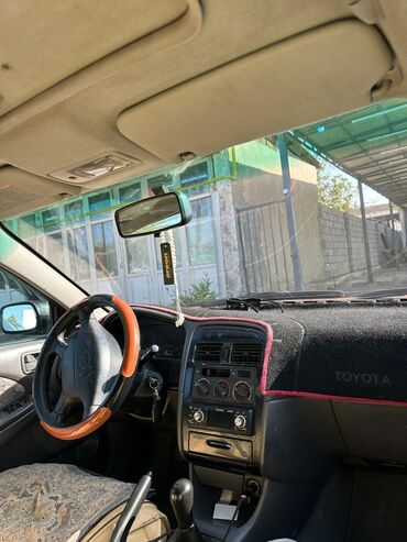 фаст фуд на колесах купить бу: Toyota Avensis: 1998 г., 1.6 л, Механика, Бензин, Седан