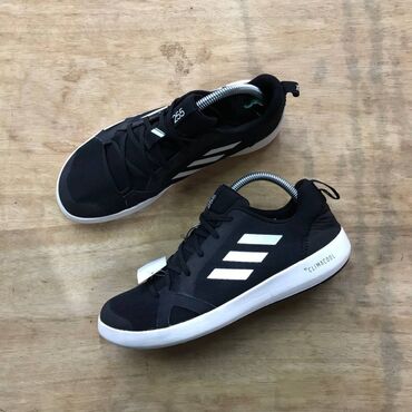 adidas breeze: Adidas Terrex Climacool 255
Летняя с дышащей подошвой✅
Размеры 40-43🖇️