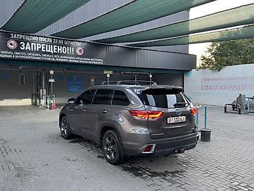 211 2 7: Toyota Highlander: 2017 г., Гибрид, Кроссовер — 3