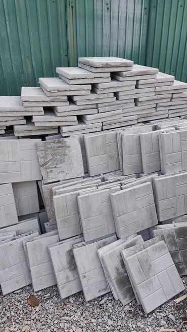 Садовые бордюры: Садовый бордюр, Литой, Бетонный, Овальный, Новый — 15