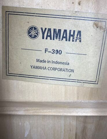 yamaha гитара: Название: YAMAHA F300 Made in Indonesia 🇮🇩 Состояние хорошее Почти