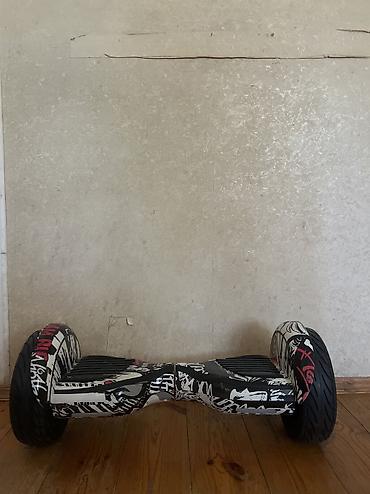 Qraffiti dizaynlı giroskuter (hoverboard) - Ölçü: 10 düymlük iri
