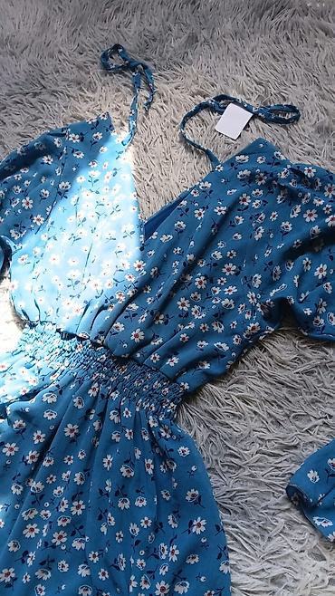 Şəxsi əşyalar: Məhsul: Standart çiçəkli don - Rəng: Göy əsas üzərində xırda ağ çiçək — 3