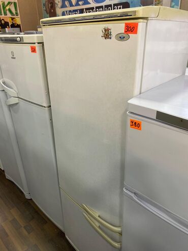 Soyuducular: 2 qapılı Beko Soyuducu Satılır, rəng - Ağ lalafo.az -da Soyuducular: 2 qapılı Beko Soyuducu Satılır, rəng - Ağ