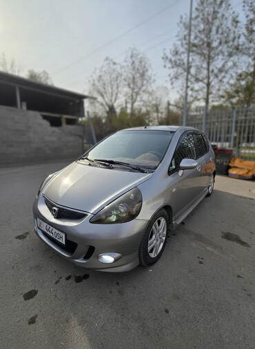 Honda: Honda Jazz: 2004 г., 1.3 л, Механика, Бензин, Хэтчбэк — 1