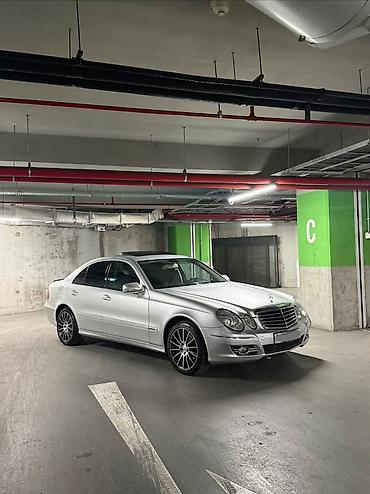 Mercedes-Benz E 220: 2.2 l | 2007 il