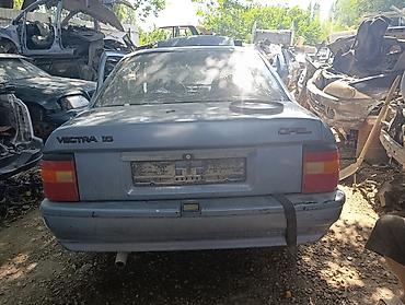 opel astra gtc: Opel Vectra A 1.6 (седан)
машина на разборе — 2
