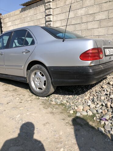 бампер хундай салярис: Бампер Алдыңкы Mercedes-Benz, Колдонулган, Аналог