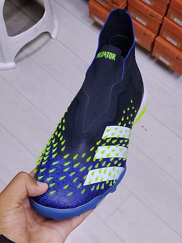 Футбольная бутса/сороконожка Adidas Predator (без шнурков) - Верх