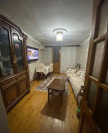 emircanda satdiq evler: Bakı, 3 otaqlı, Köhnə tikili, m. Nəriman Nərimanov, 70 kv. m — 2