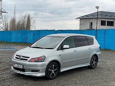 Toyota: Toyota Ipsum: 2002 г., 2 л, Автомат, Бензин, Минивэн — 3