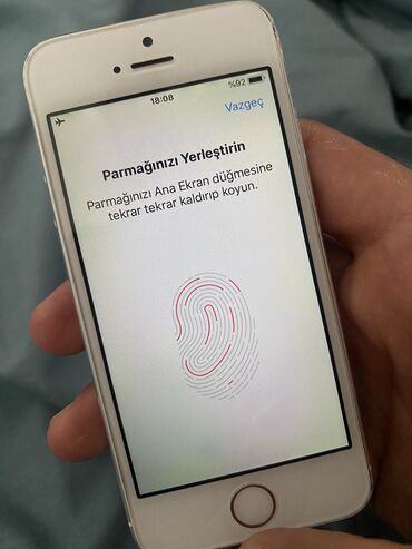 iphone 16 azn: IPhone 5s, 16 GB, Matte Silver, Barmaq izi
