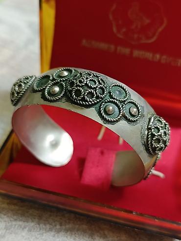 Броши: Продается 1. кольцо мельхиор со вставкой бирюза размер 17СССР 2 — 16