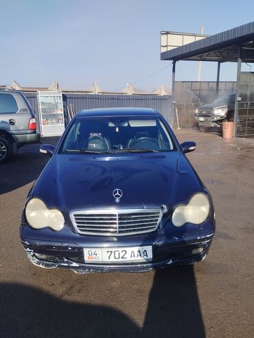 leksus nh 200: Mercedes-Benz C 200: 2003 г., 2.2 л, Механика, Дизель, Седан