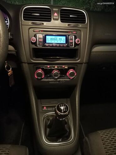Volkswagen: Volkswagen Golf: 1.2 l. | 2010 έ. Χάτσμπακ — 8
