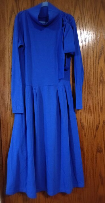 promenada haljine: M (EU 38), color - Blue, Oversize, Long sleeves