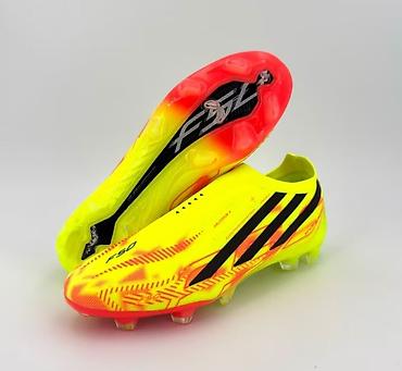 pişikli oyunlar: Butslar Adidas, Yeni — 6