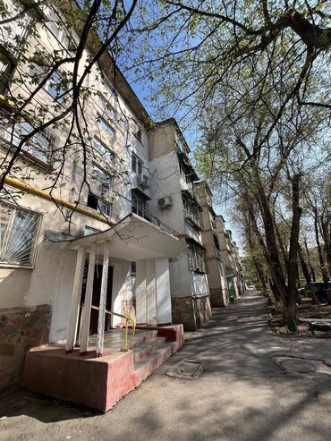 Продажа квартир: 2 комнаты, 43 м², 104 серия, 2 этаж, Косметический ремонт