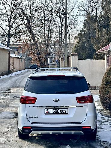 Kia: Kia Carnival: 2018 г., 2.2 л, Автомат, Дизель, Минивэн — 5