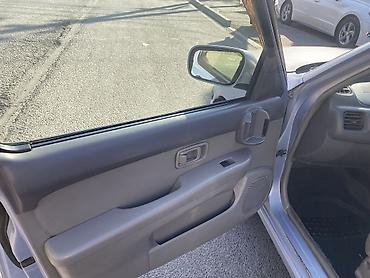 mbe group: Toyota Avensis: 2001 г., 1 л, Автомат, Бензин, Универсал — 5