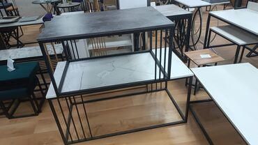 Офисные столы: Офисный стол, Нерегулируемый, цвет - Черный, Прямоугольный, ЛДСП — 18