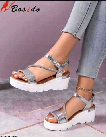 mk kais: Sandals, 41