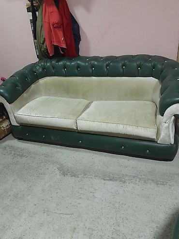 Klassik üslublu 3 nəfərlik divan - Dizayn: Chesterfield tipli, dərin