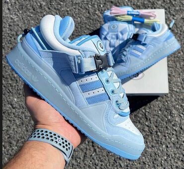 спортивные платья адидас: Адидас форум бед бани 
Adidas forum bad bunny blue