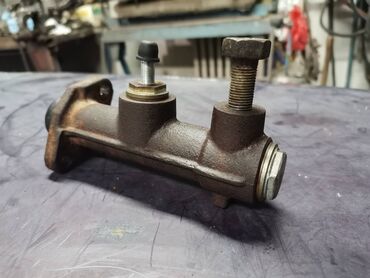 Auto delovi: Gornji cilindar kvacila Lada 7, Lada Niva br.1 Polovno, očuvano — 8