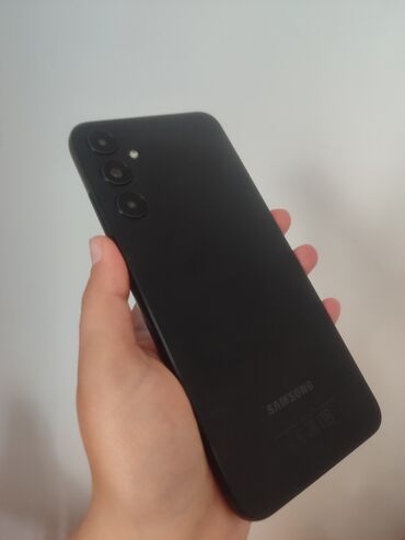 htc 10 dual sim: Samsung Galaxy A15, 128 GB, rəng - Qara, İki sim kartlı, Barmaq izi