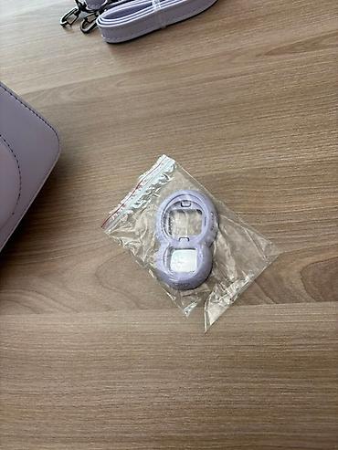 popo boyudən: Popoto ani çəkilən fotoaparat dəsti. Dəstə fotoaparatın özü, çexolu — 8