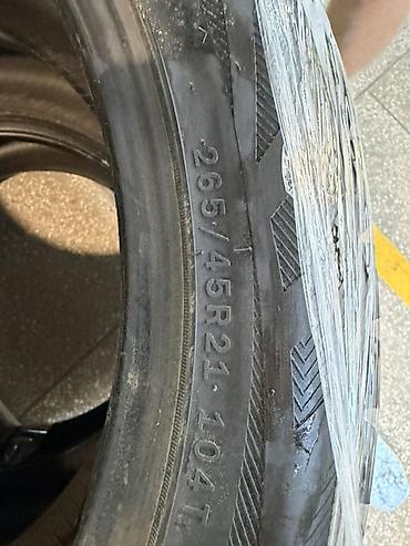 Продаю комплект шин Linglong 265/45 R21 104T почти новые, месяц