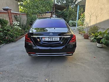 два авто: Mercedes-Benz S-Class: 2005 г., Автомат, Седан — 5