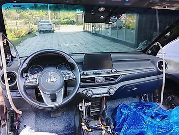 kia k3 запчасть: Kia Cerato (K3) — разбор на запчасти - Кузов: седан, цвет черный — 4