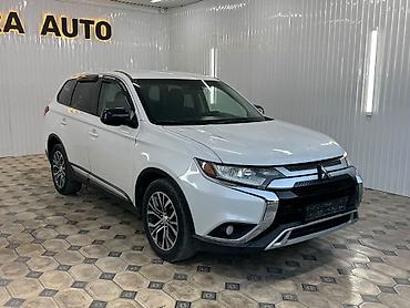 спотер: Mitsubishi Outlander: 2017 г., 2.4 л, Бензин, Кроссовер — 2