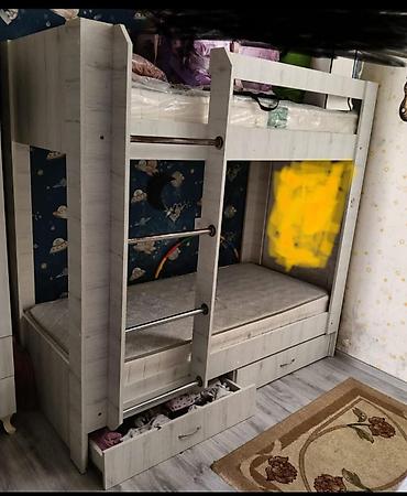 iki mərtəbəli çarpayı: Endiriim(Iki mertebe yataq) yaxwi veziyyetde seliqeli islenib — 1