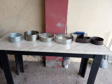 Digər biznes avadanlığı: Şəkillərdə gördüyünüz bütün avadanlıqlar və stollar hamısı toplu -da lalafo.az — 2 Digər biznes avadanlığı: Şəkillərdə gördüyünüz bütün avadanlıqlar və stollar hamısı toplu — 2