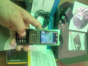 телефон в росрочку: Nokia 1, Колдонулган, 2 GB, түсү - Ак, 1 SIM