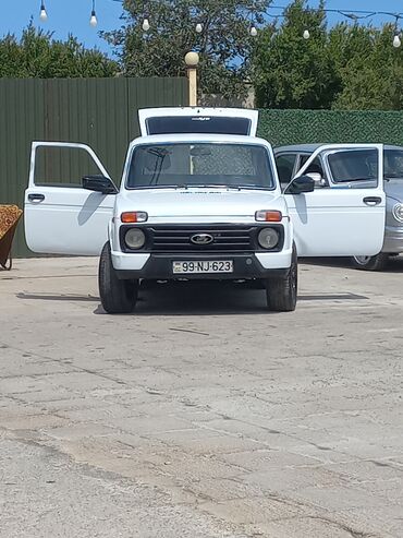 фольксваген пассат б5 1 8: ВАЗ (ЛАДА) 4x4 Нива: 1.8 л | 2012 г. Седан