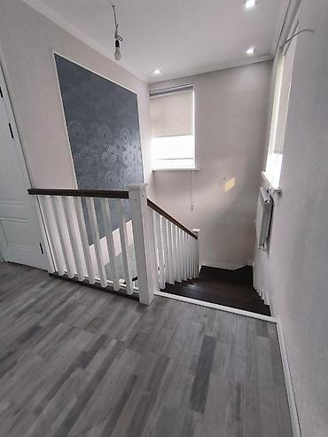 Продажа коттеджей и домов: 🏡 Продаётся просторный дом в районе Ак-Орго (Бишкек) 📍 ул. Б — 4