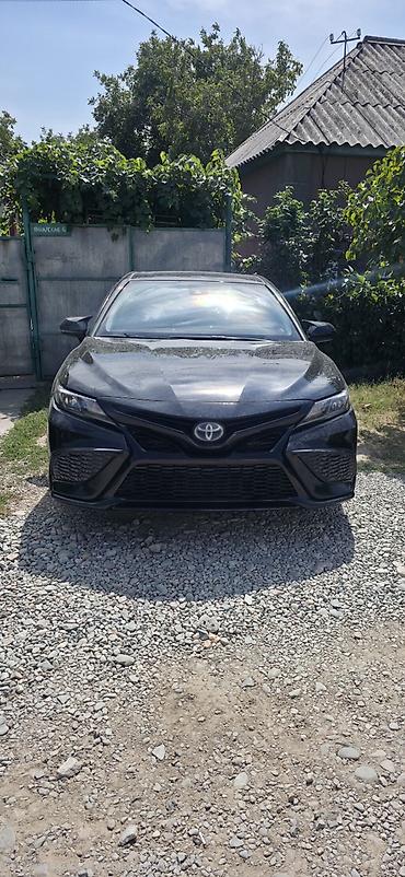 камри двери: Toyota Camry: 2021 г., 2.5 л, Гибрид, Седан — 3