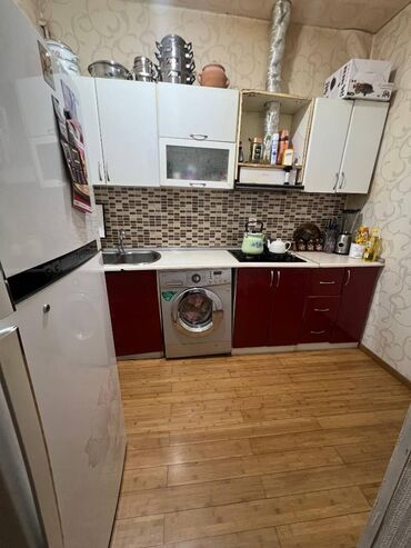 Uzunmüddətli kirayə mənzillər: Həzi Aslanov metrosunun çıxışında, 18mərtəbəli binanın 11-ci -da lalafo.az — 3 Uzunmüddətli kirayə mənzillər: Həzi Aslanov metrosunun çıxışında, 18mərtəbəli binanın 11-ci — 3