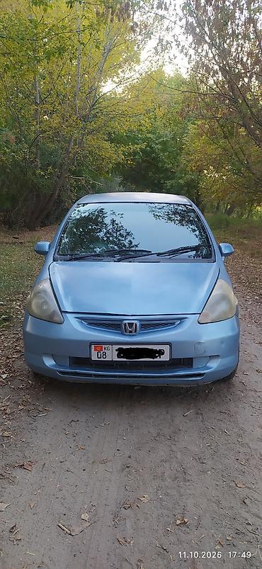 Honda Fit: 2001 г., 1.3 л, Бензин, Хэтчбэк